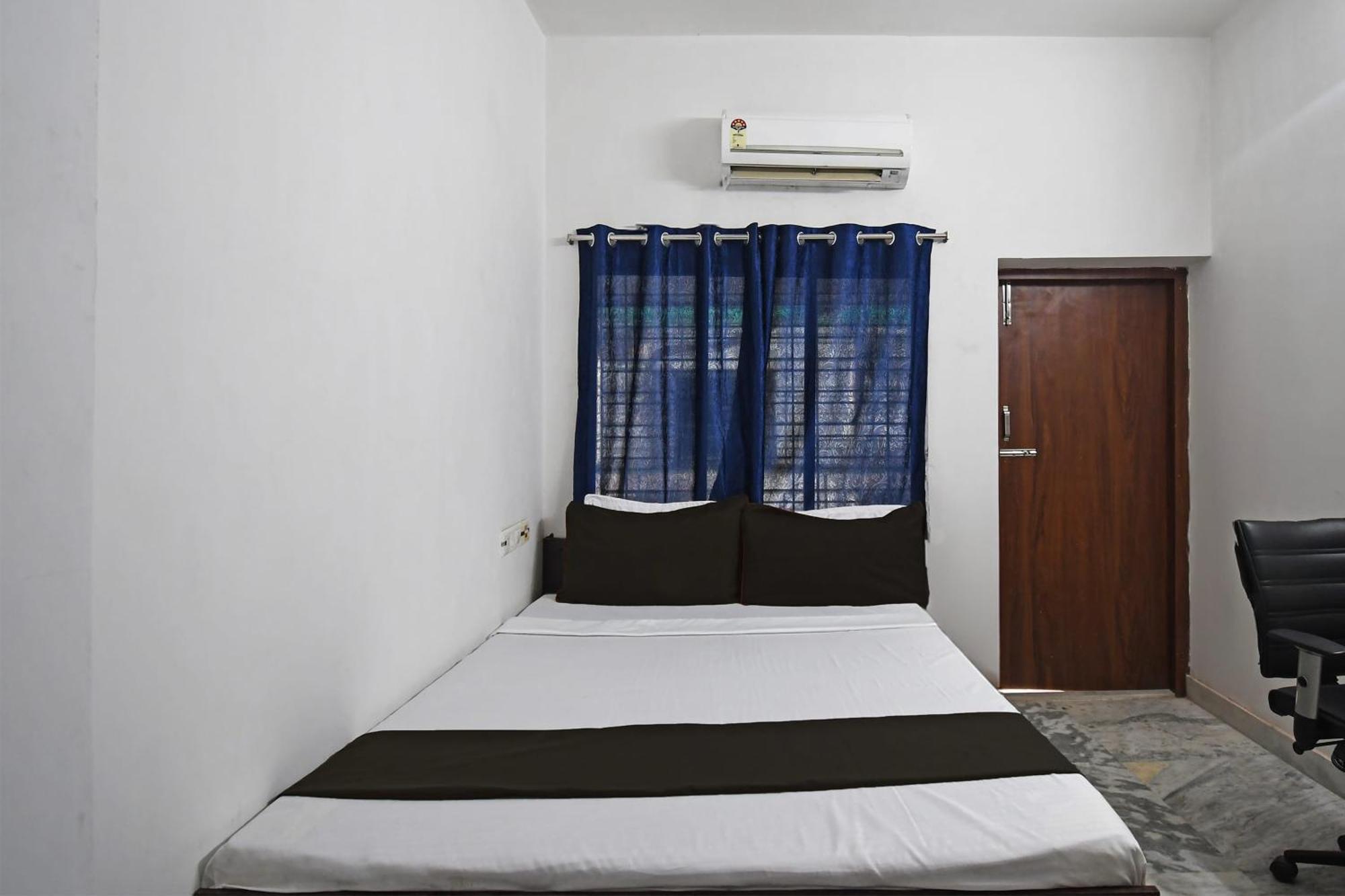 Oyo Hotel Chinar Park コルカタ エクステリア 写真