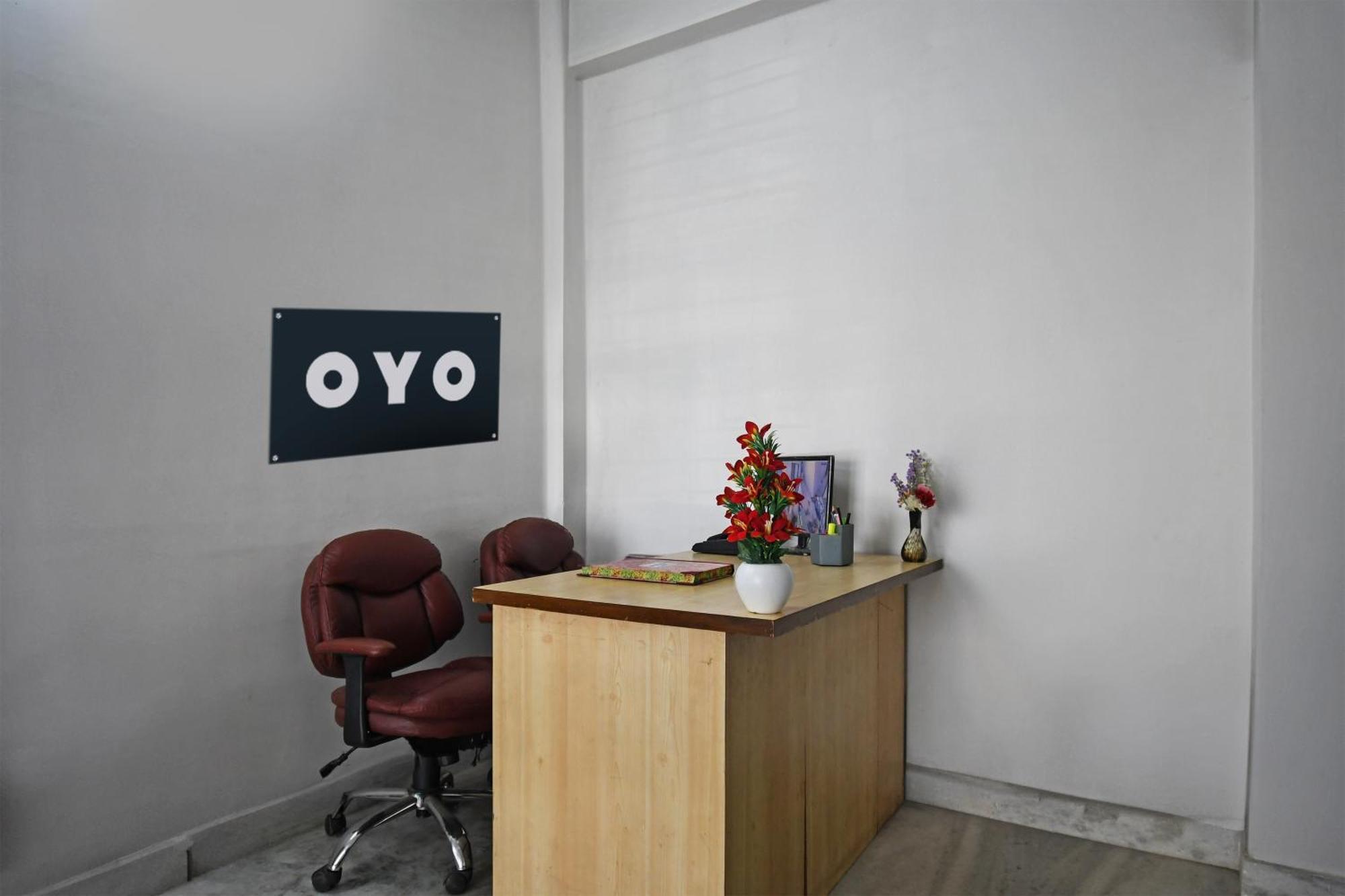 Oyo Hotel Chinar Park コルカタ エクステリア 写真